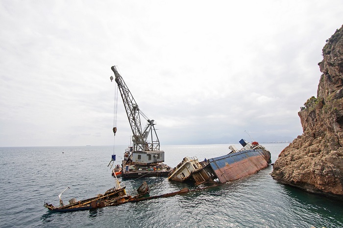 Tim SAR Gabungan Masih zcari 6 Orang Lagi Korban Kapal Tenggelam. (Pixabay.com/Engin_Akyurt)
