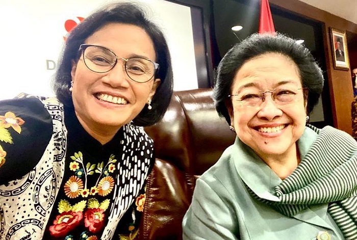 Menteri Keuangan Sri Mulyani Bersama Ketua Umum PDI Perjuangan, Megawati Soekarnoputri. (Instrgram.com/@smindrawati
)