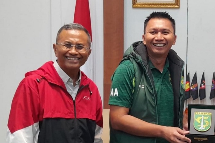 Azrul Ananda dan Dahlan Iskan. (Dok. Harian Disway)