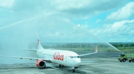 Penumpang Lion Air diduga buat ancaman bom saat pesawat hendak lepas landas. (Facebook.com @Lion Air Group)